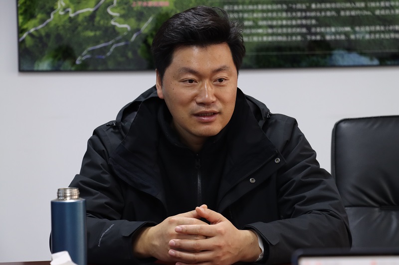 吳剛.jpg